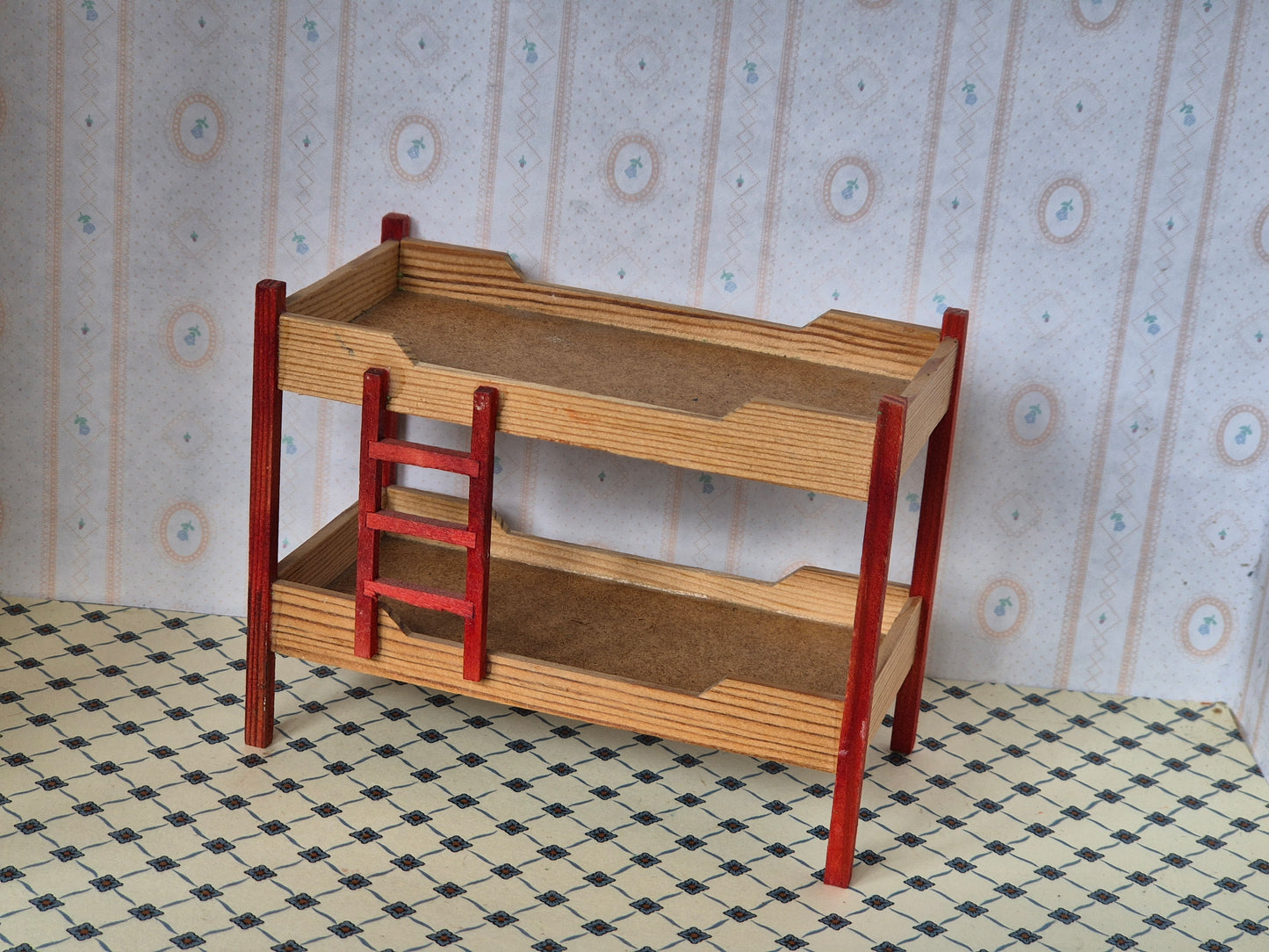 Lundby køjeseng
