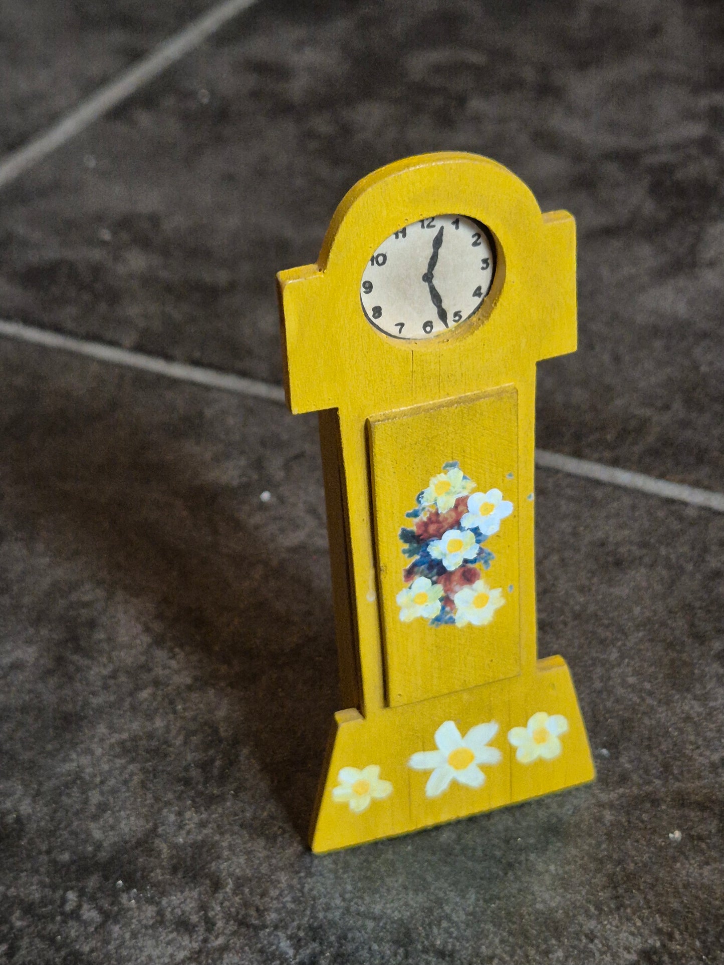 1:16 Retro-Standuhr