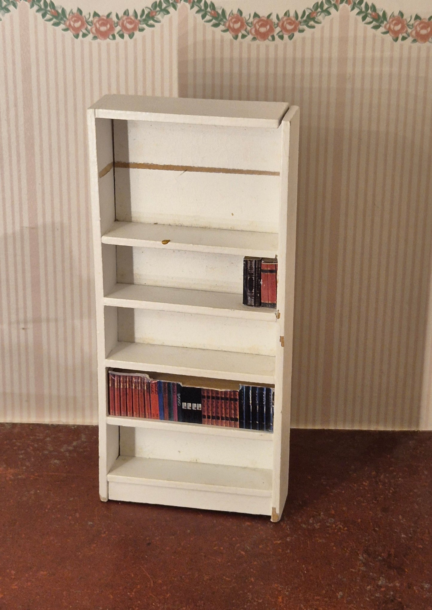 Lundby reol, mangler