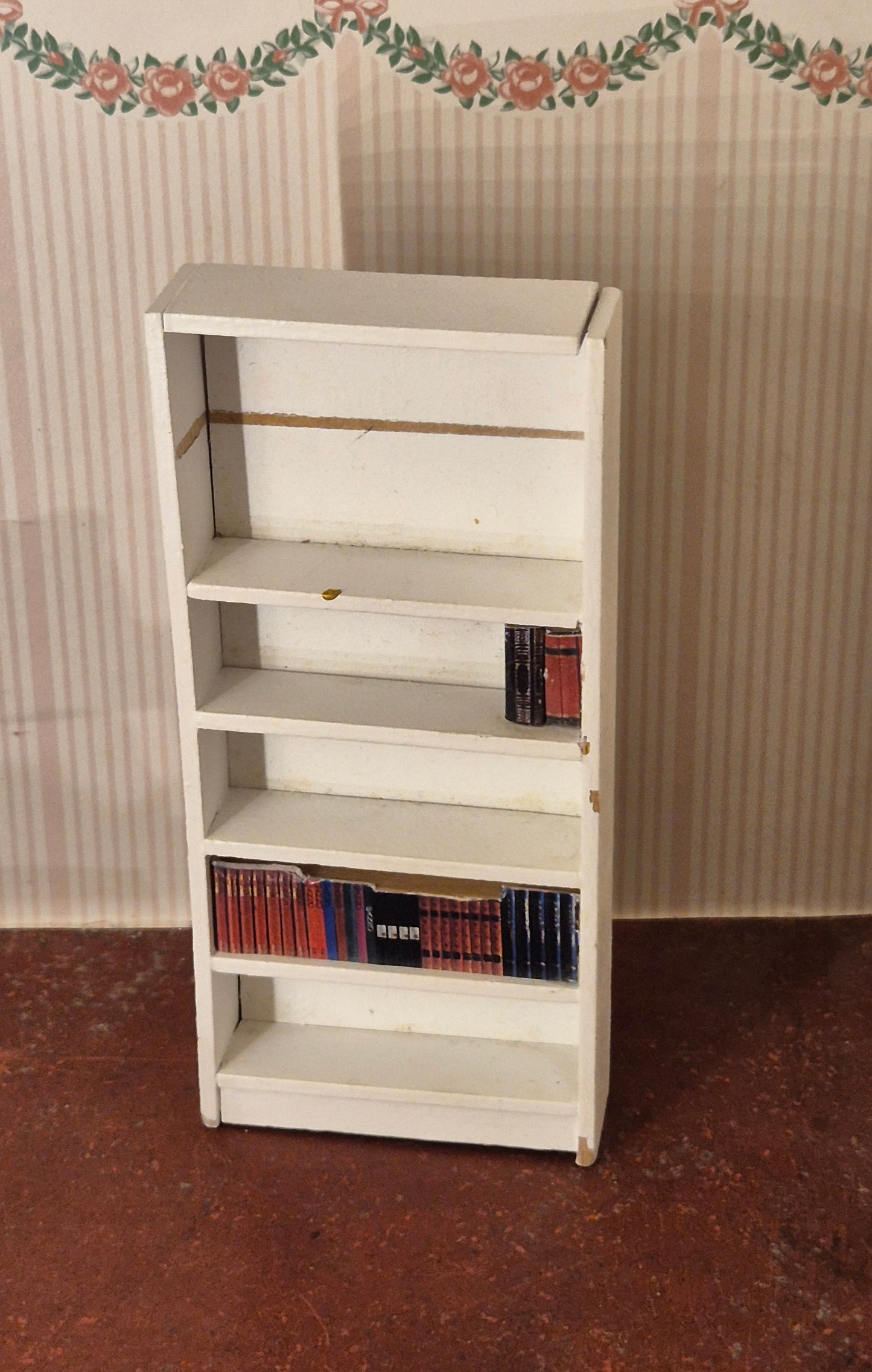 Lundby reol, mangler