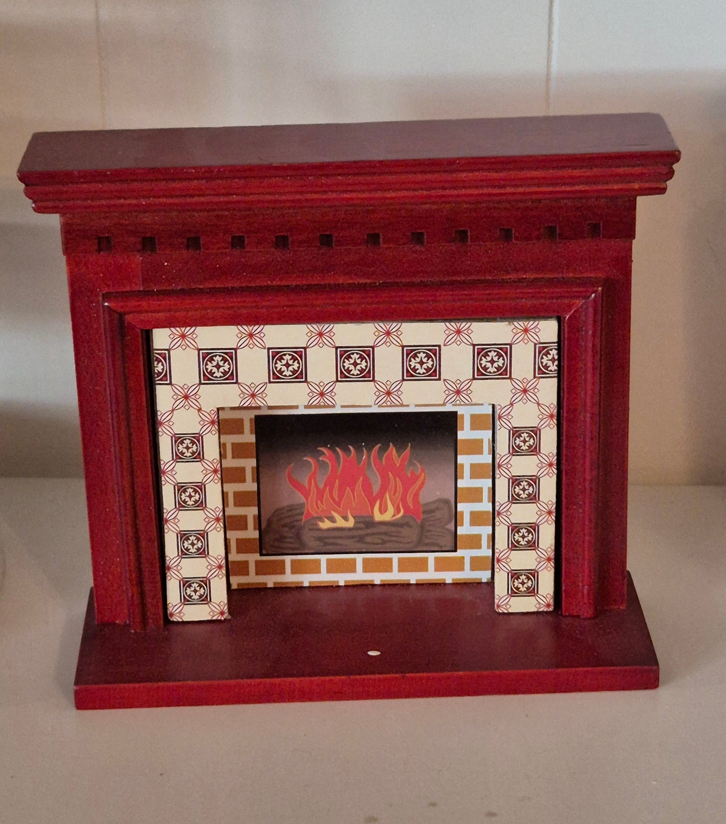 1:12 kamin, pejs