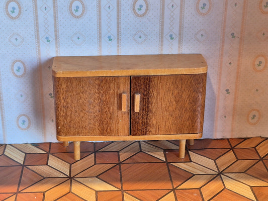 Lundby skab