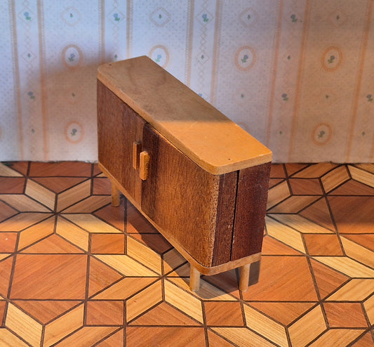 Lundby skab