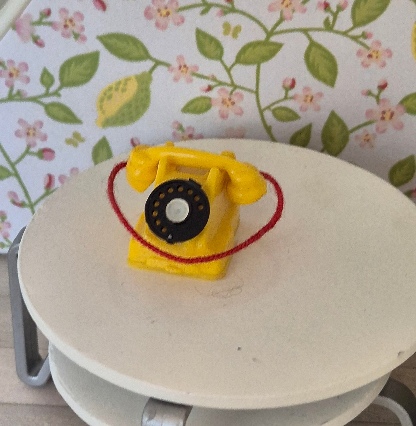 1:16 Telefon