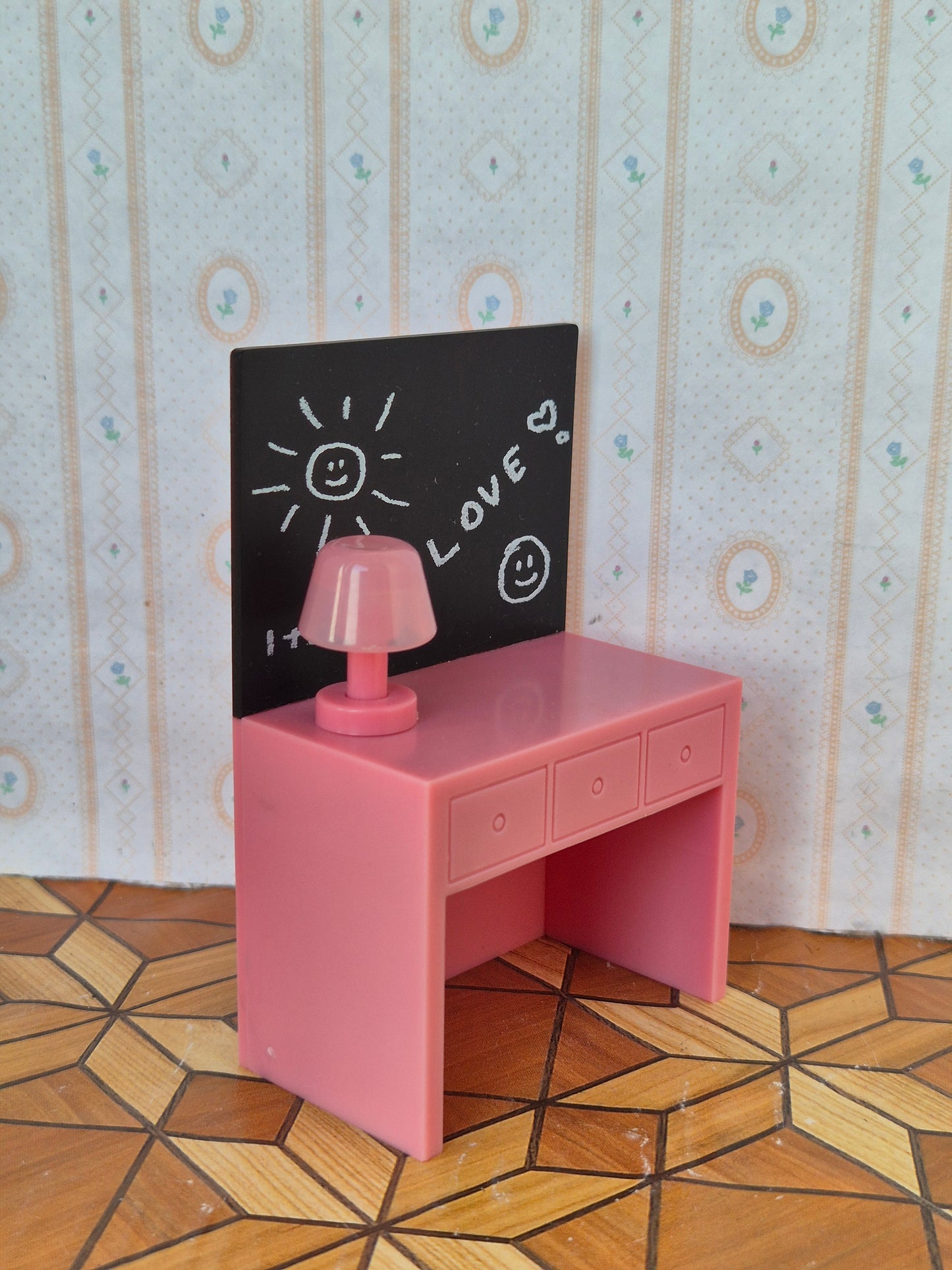 Lundby skrivebord