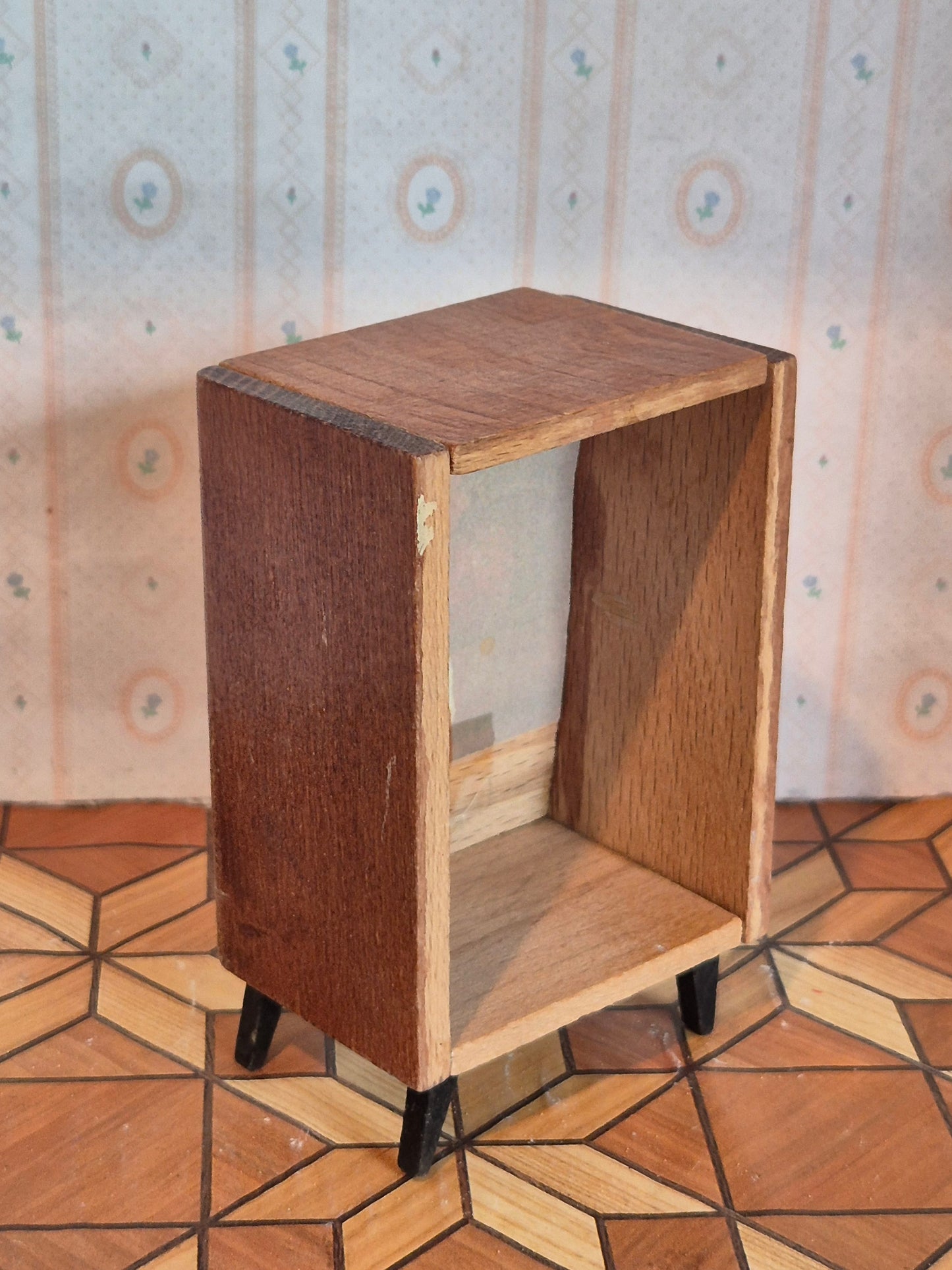 Vintage TV