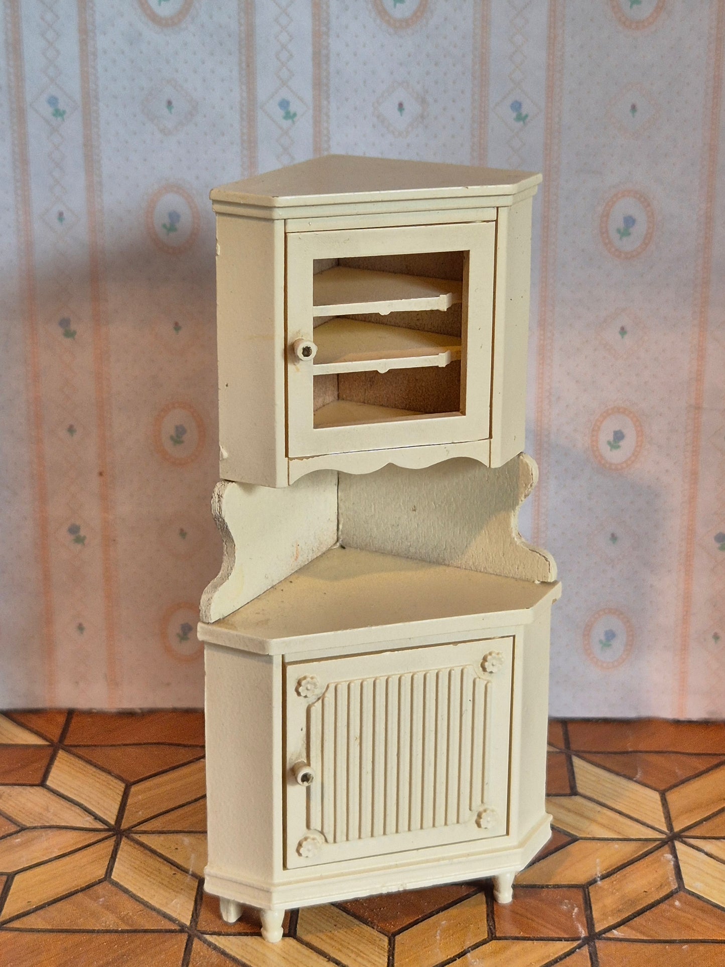 Lundby skab