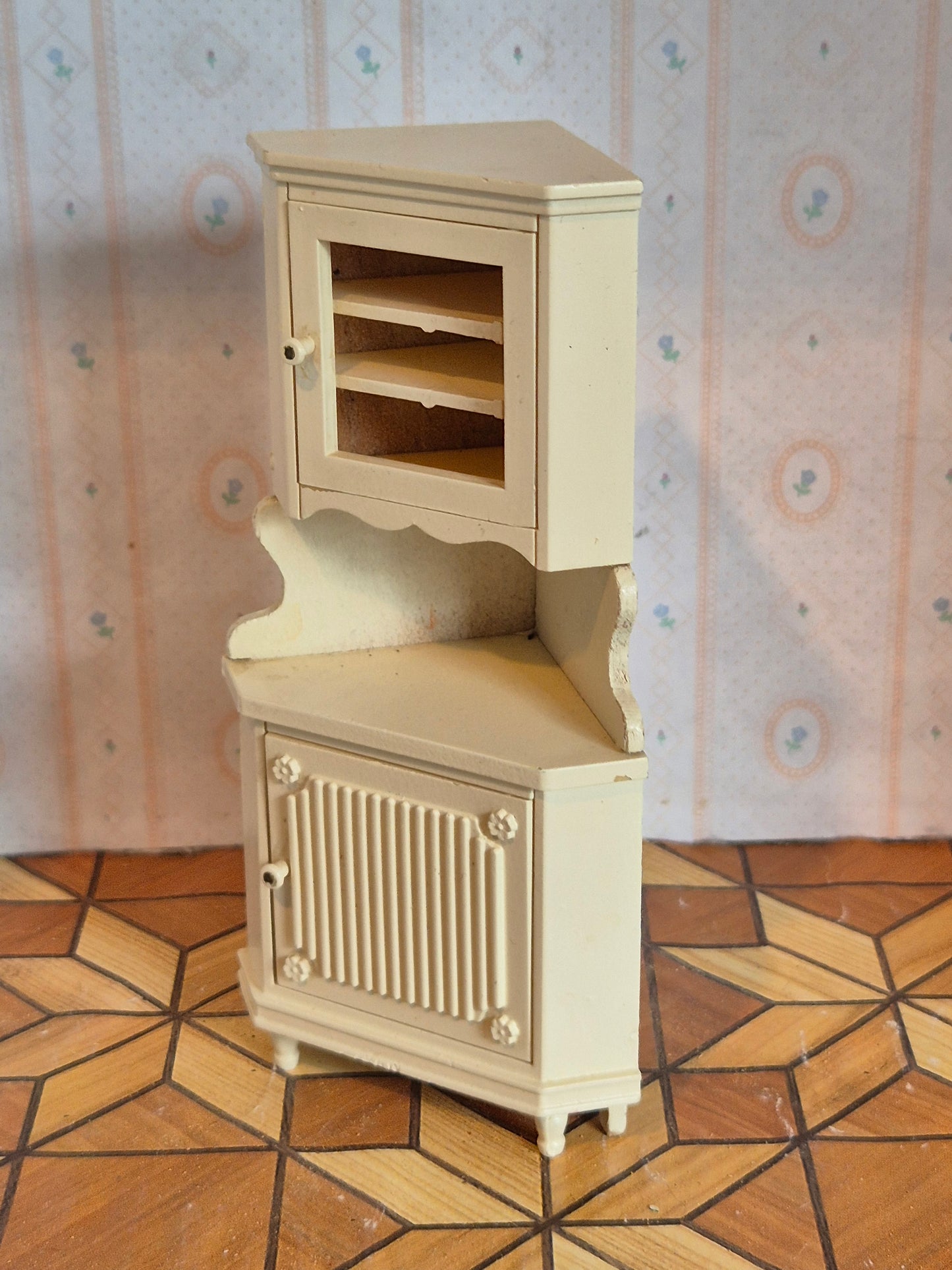 Lundby skab
