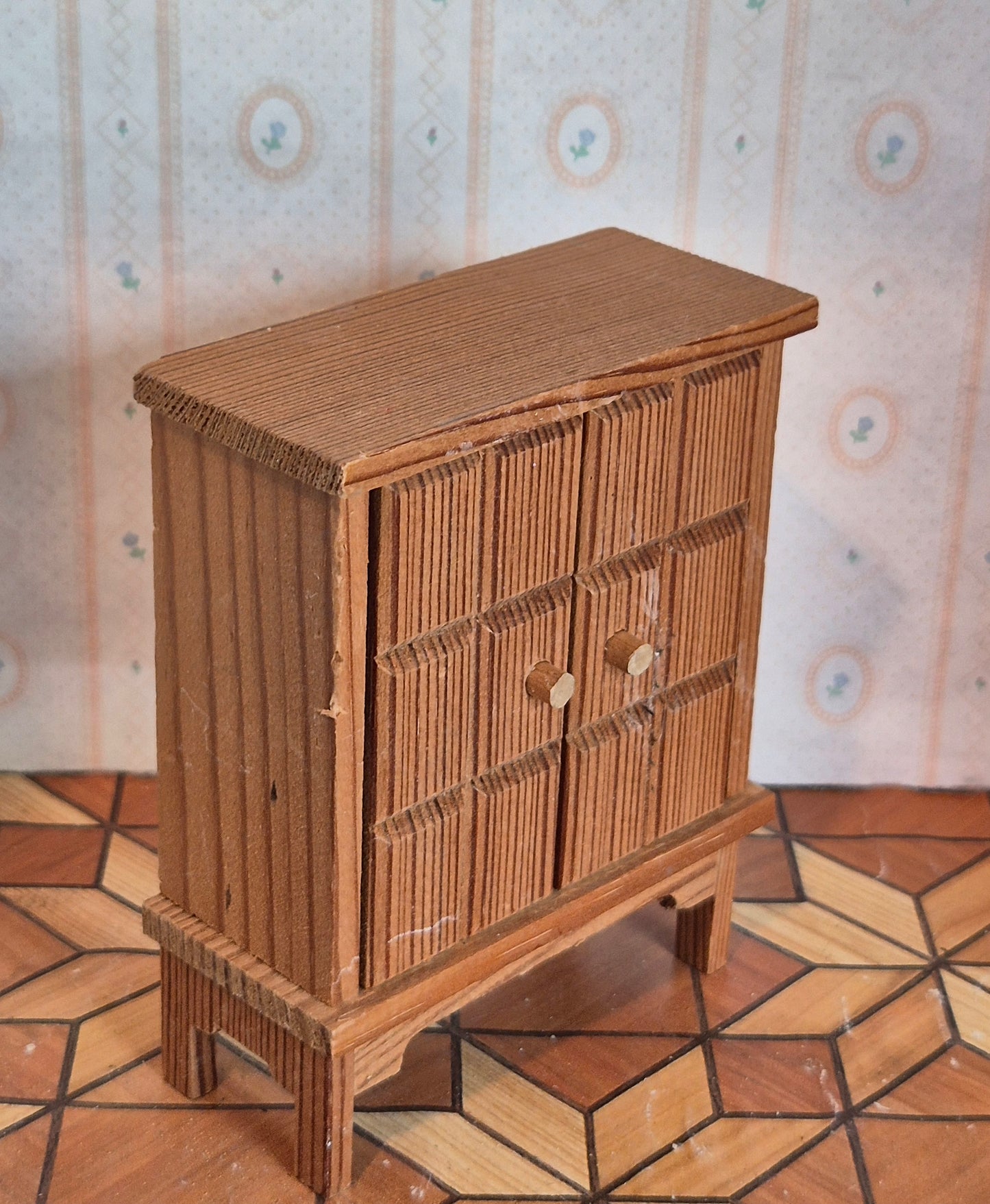 Lundby skab