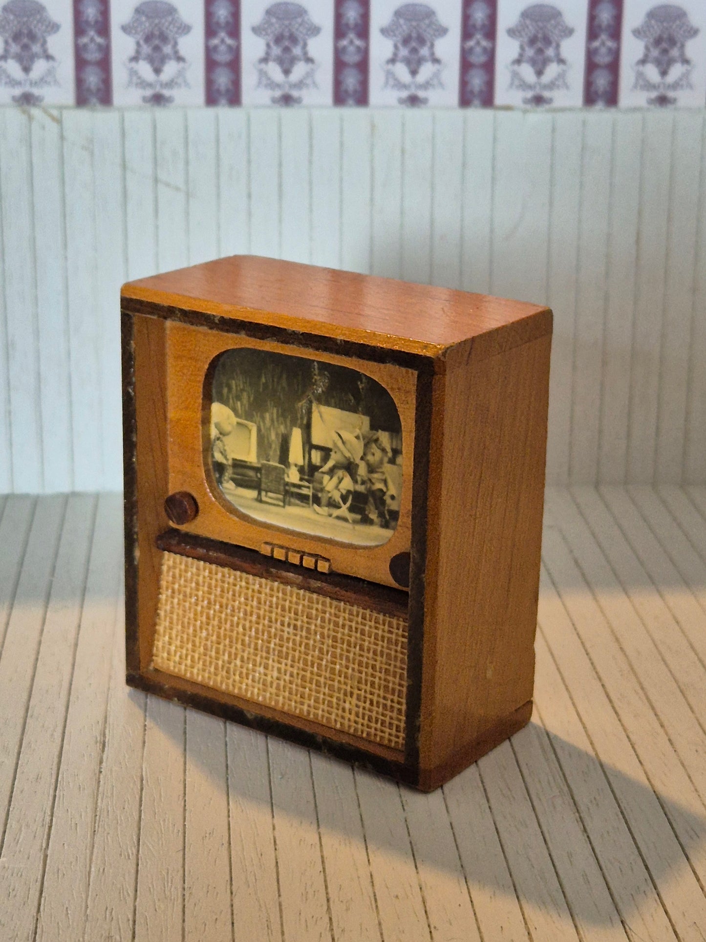 Vintage TV