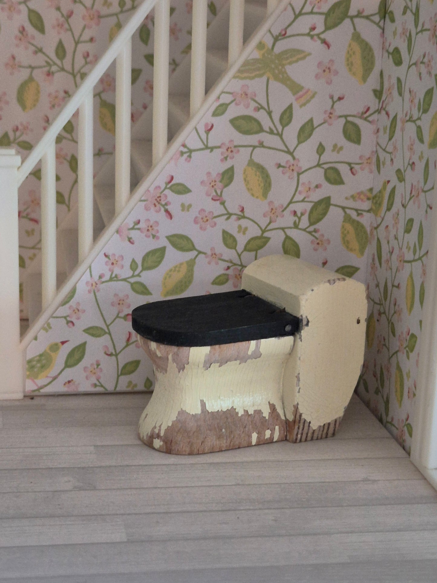 Lerro toilet