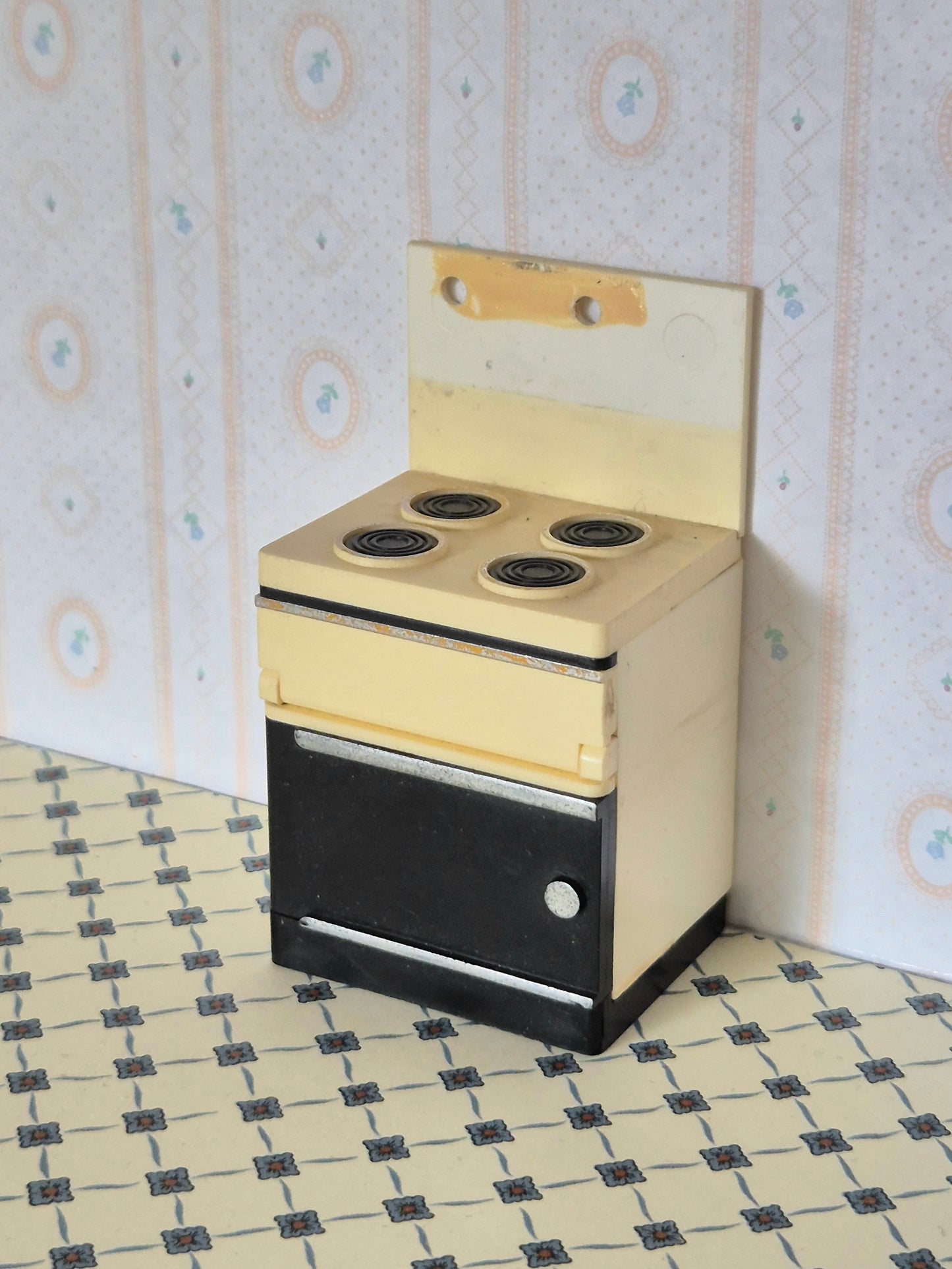 Caroline Home komfur, mangler