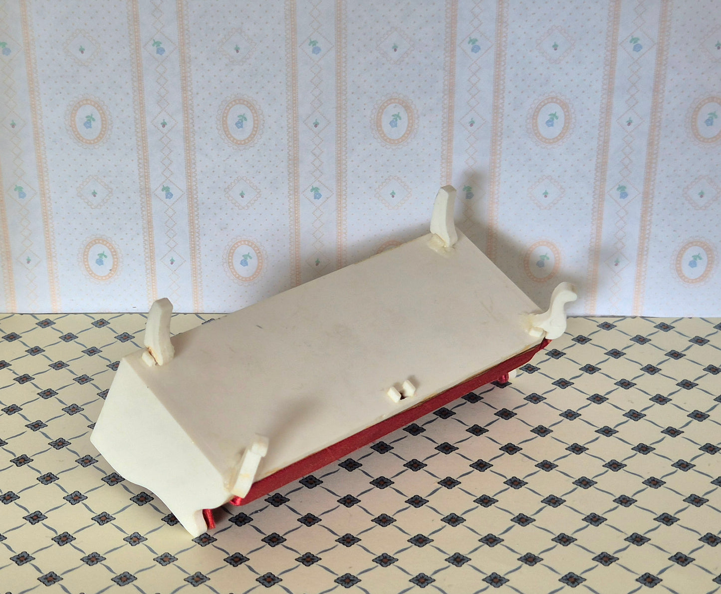 Europa sofa, mangler