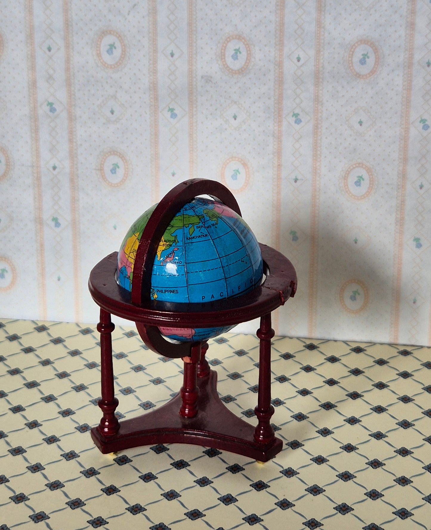 1:12 globus