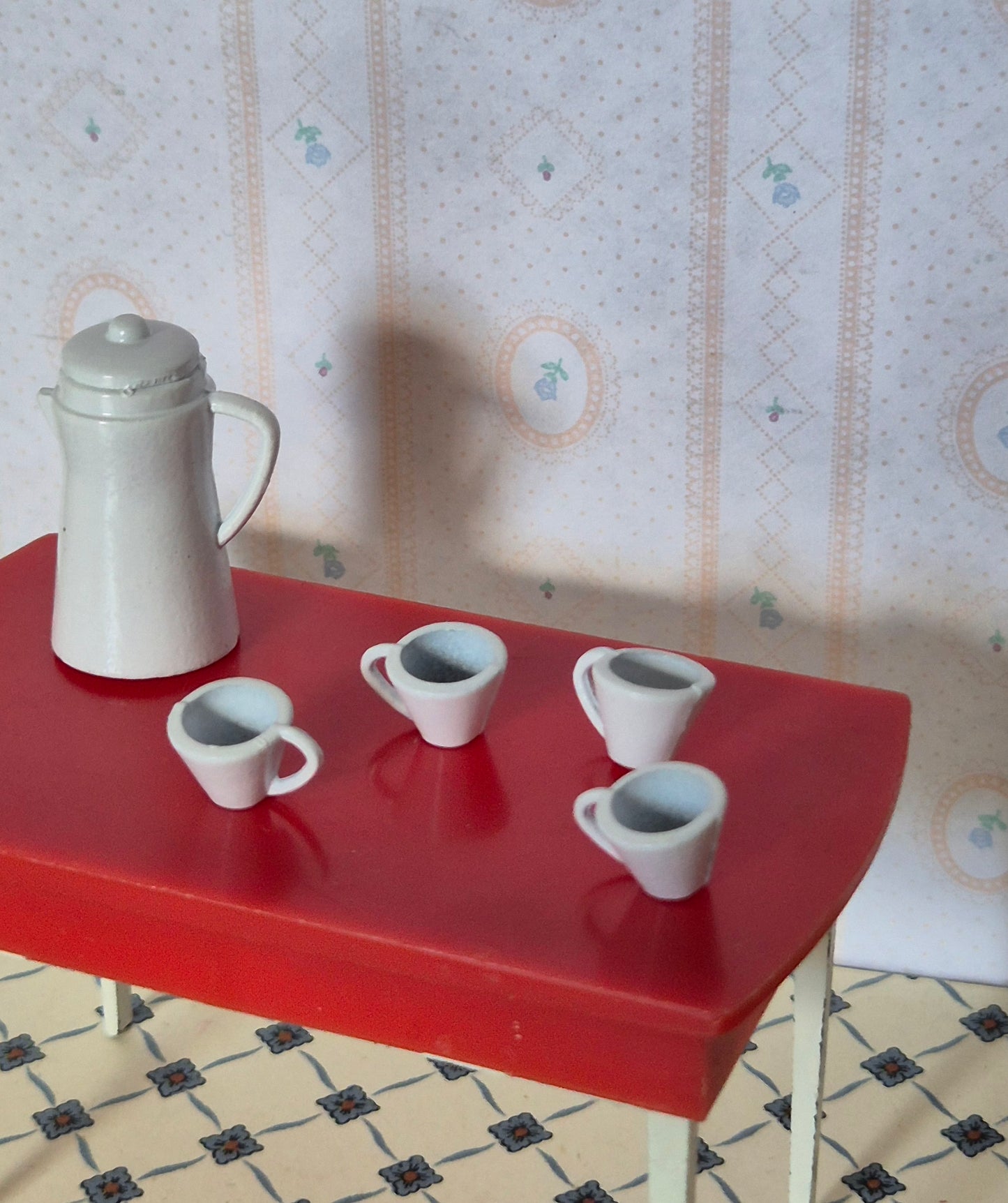 Kaffekande og kopper