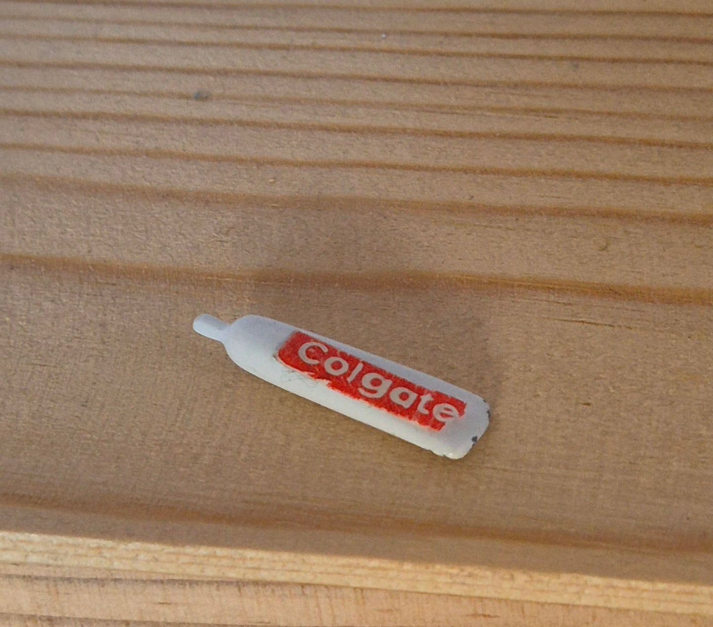 1:12 colgate tandpasta