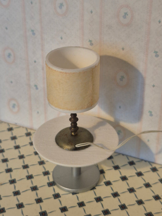 Lundby lampe, mangler