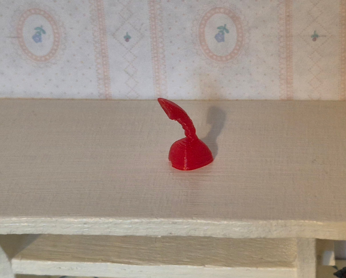 3D rød 1:16 telefon