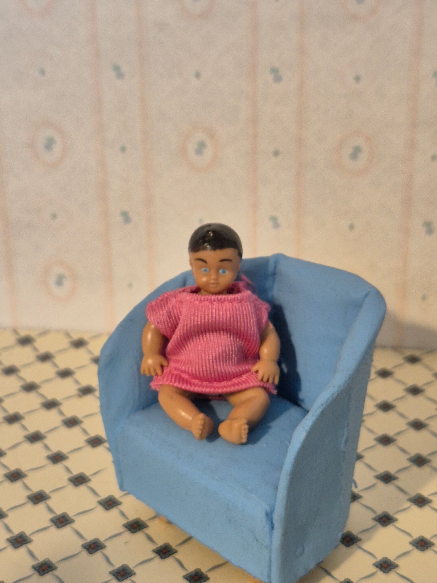 Lundby baby dukke