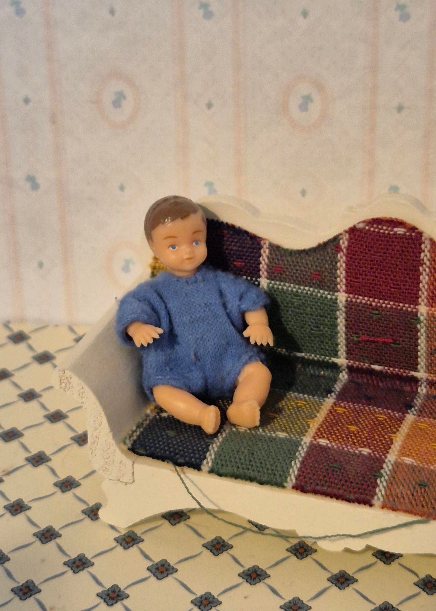 Lundby baby dukke
