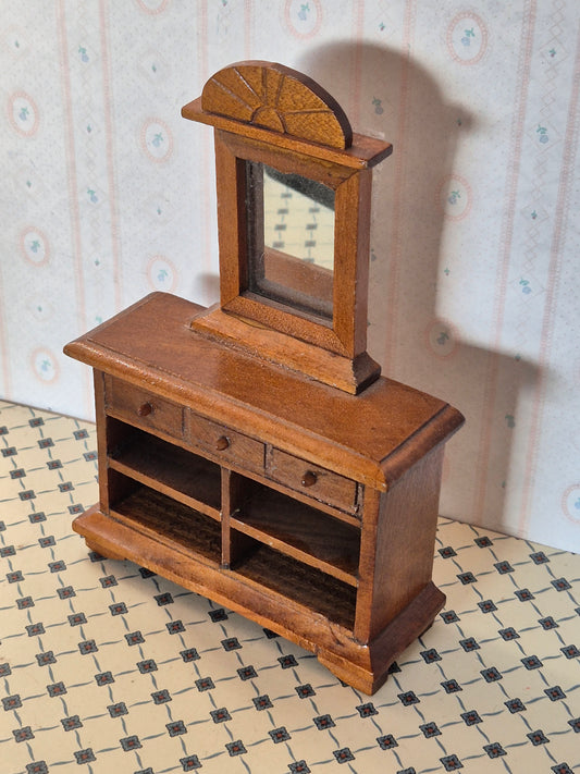 1:12 sminkebord, Hello Dolly