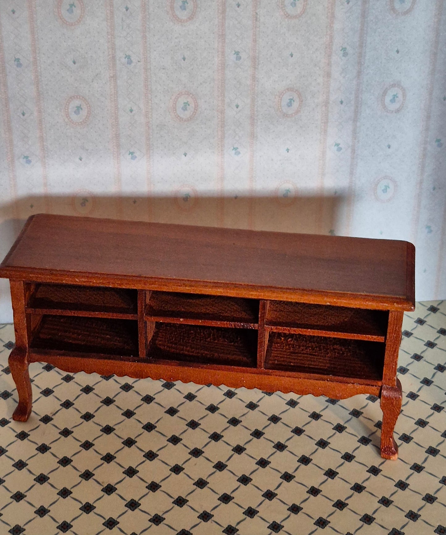 1:12 skænk, mangler