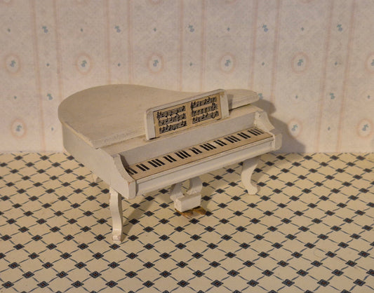 Lundby piano