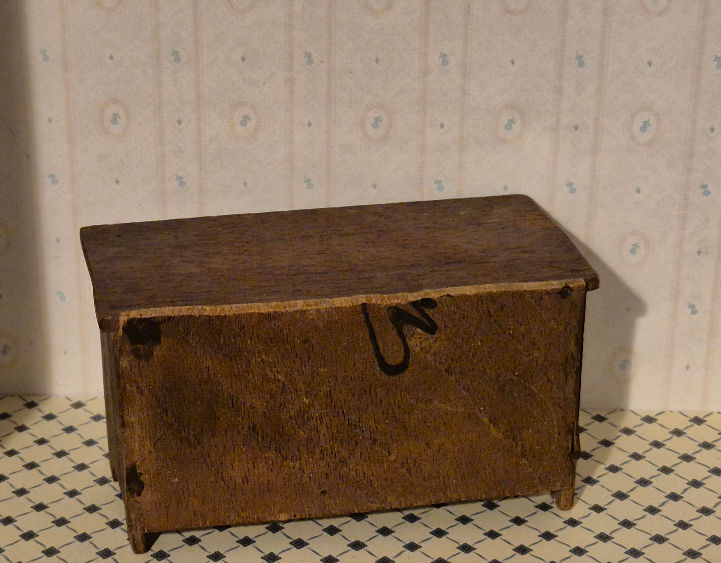 1:10-1:8 skab, mangler