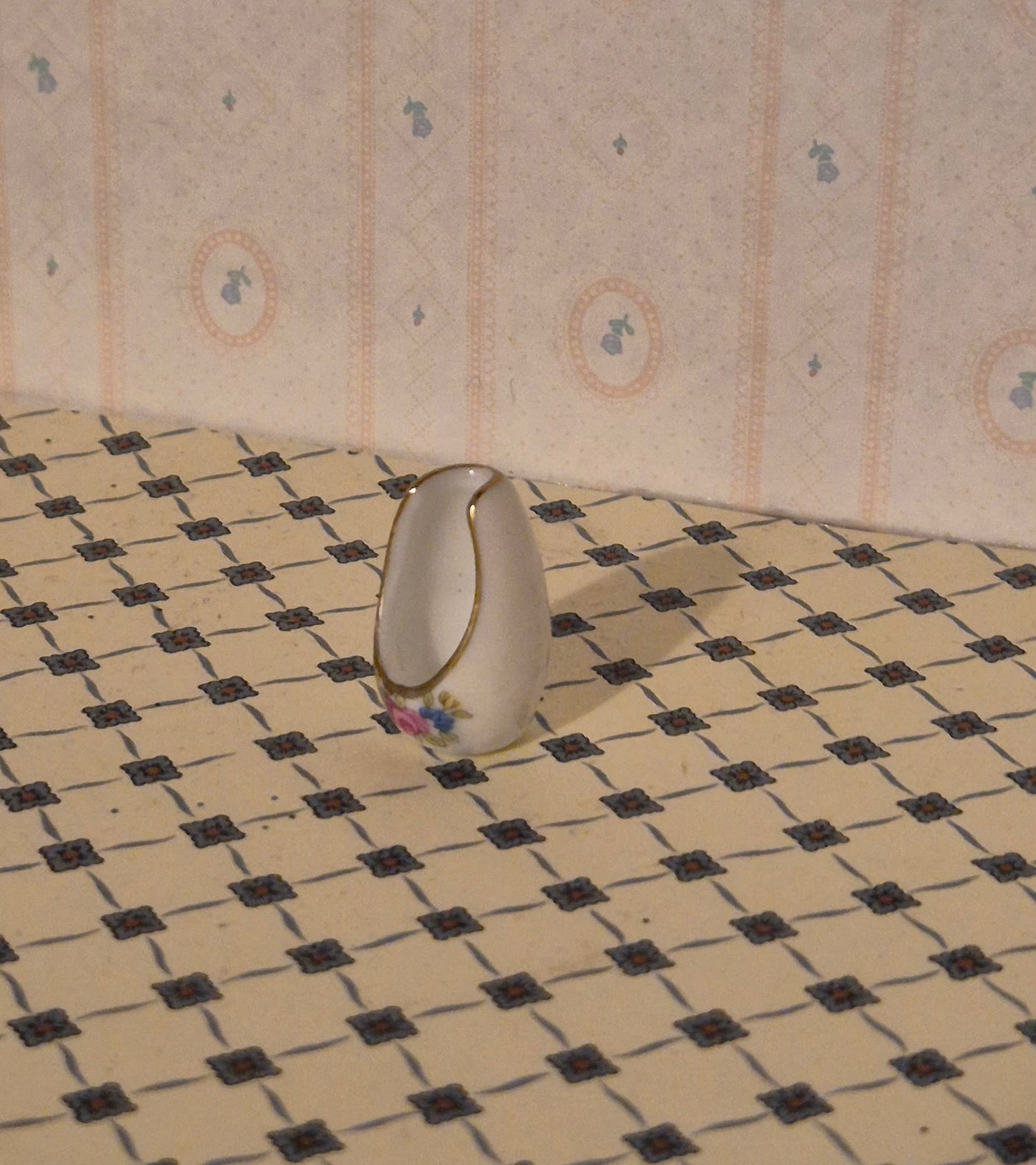 1:12 toiletbørsteholdee