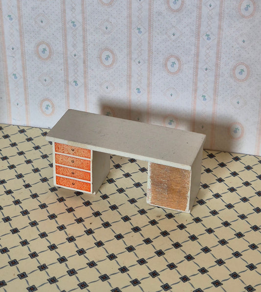 Hanse skrivebord, patina