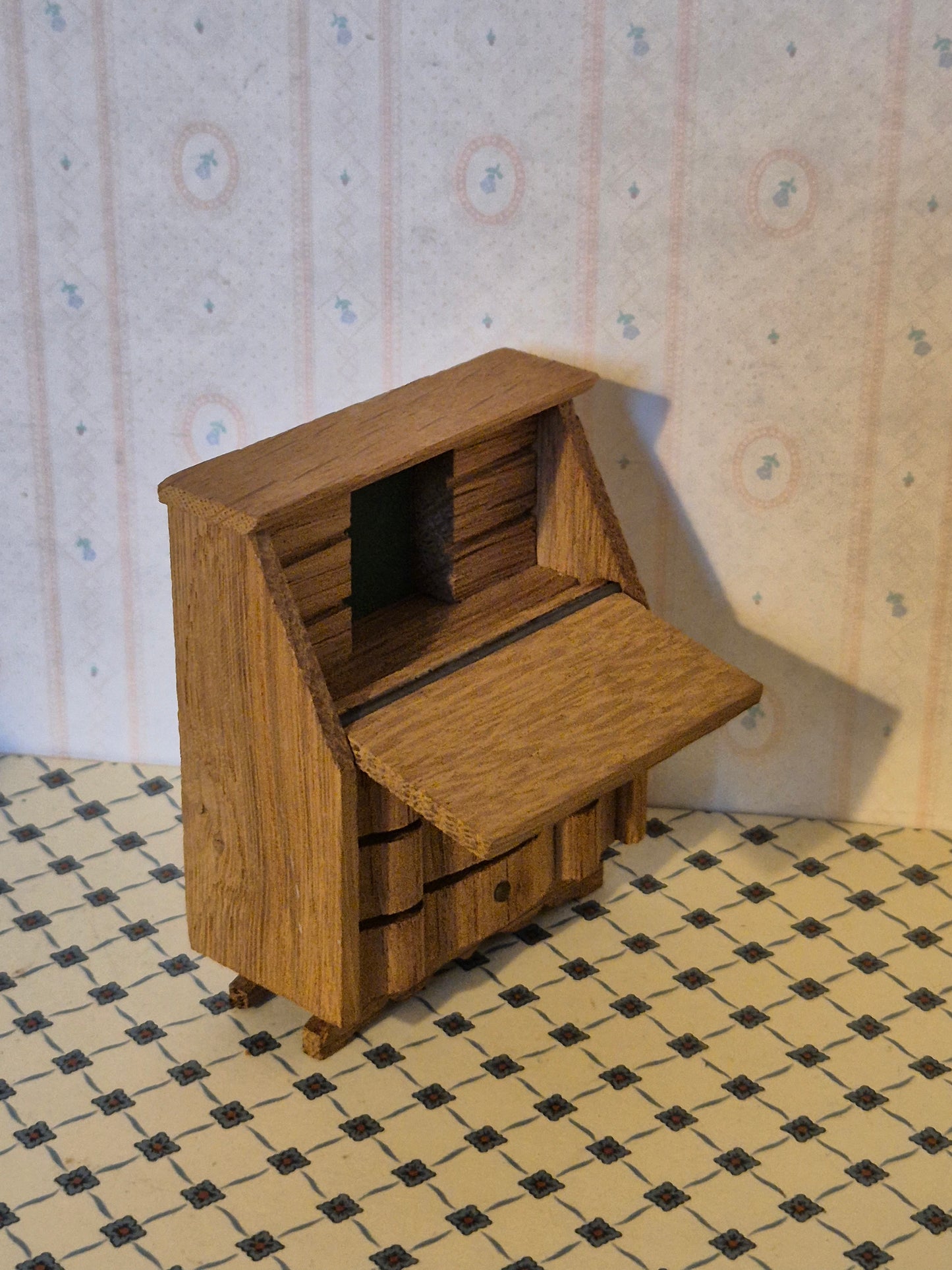 Hanse sekretærmøbel