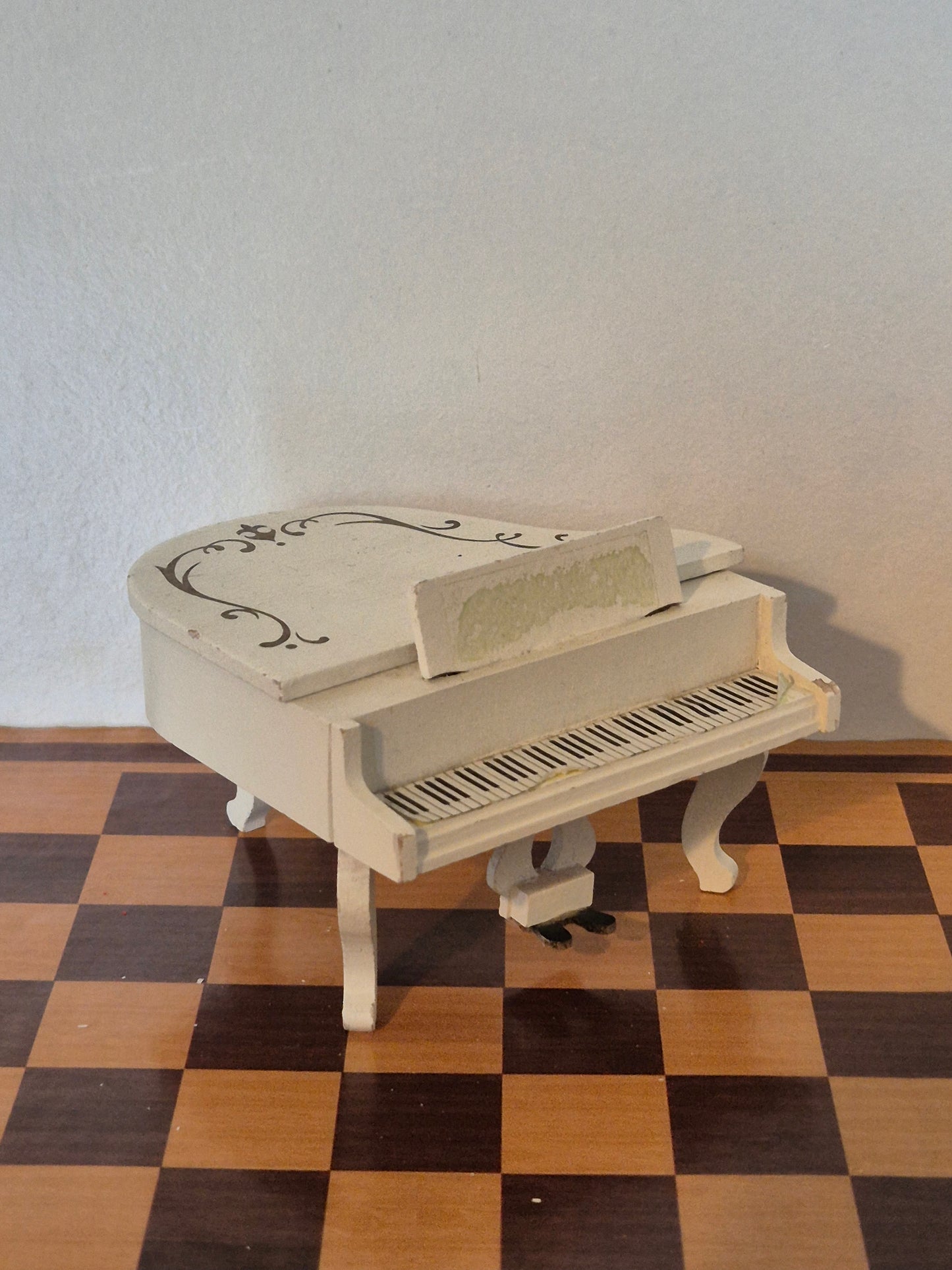 Lundby piano