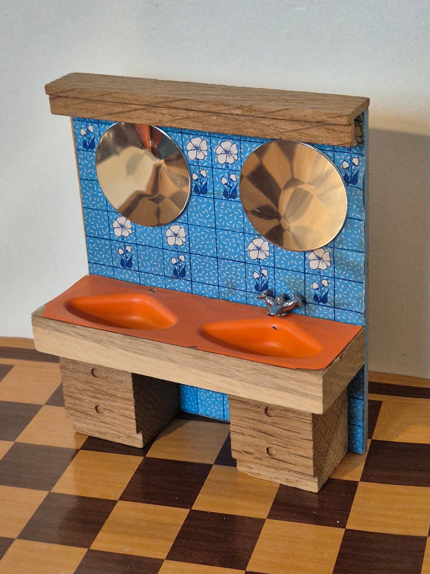 Lisa håndvask, mangler