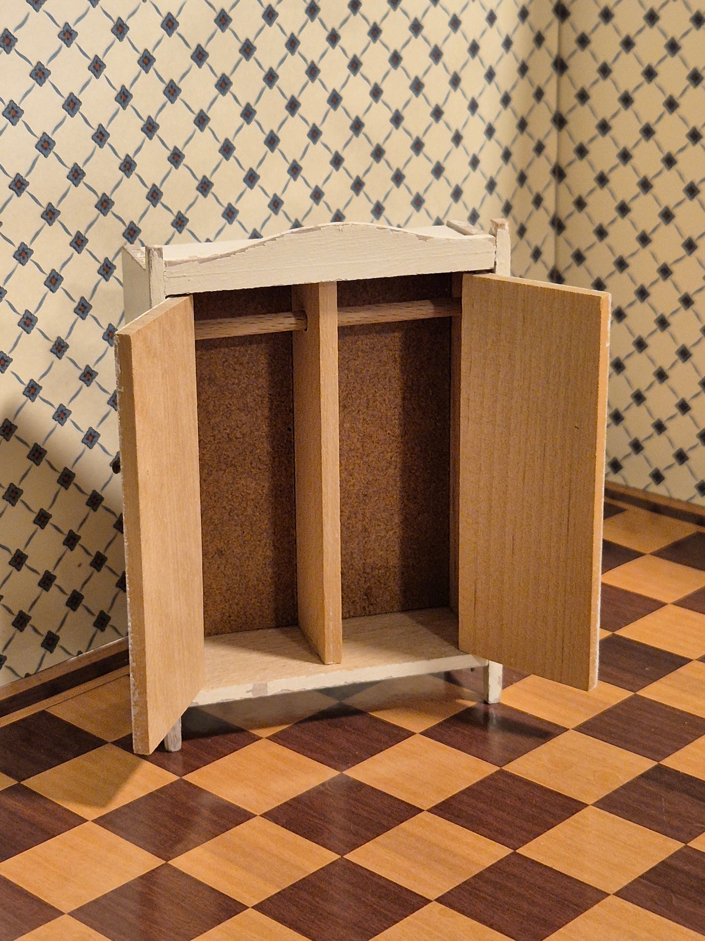 Lundby skab