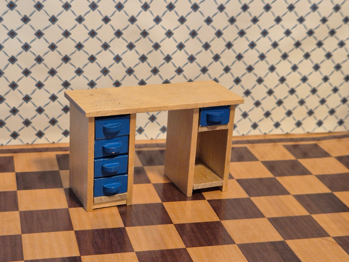 Lundby skrivebord