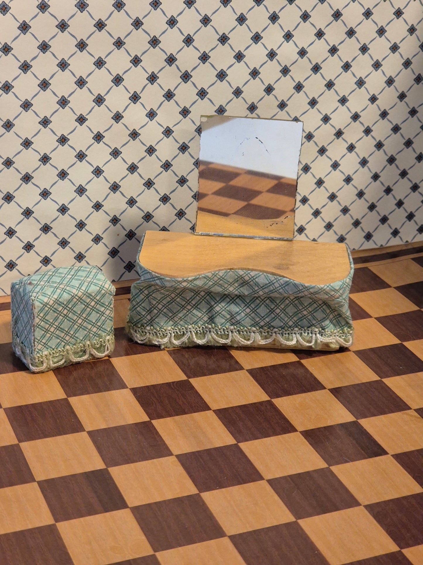 Lundby sminkebord og skammel