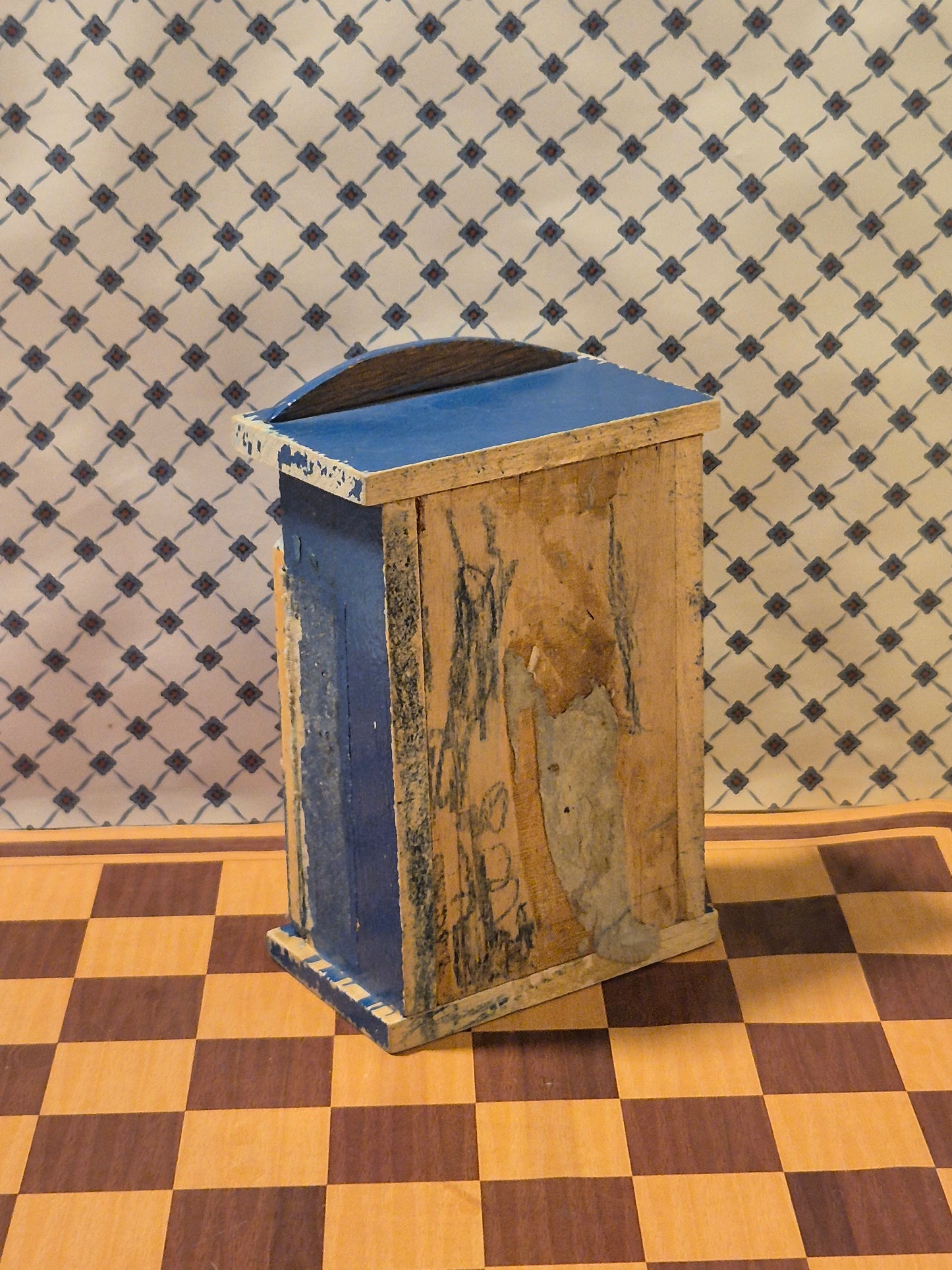 Dora Kuhn skab, limet