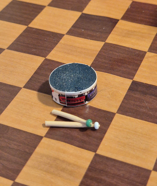 Tromme med trommestikker