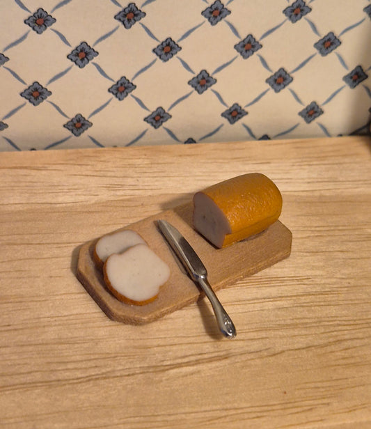 1:12 Brød på bræt