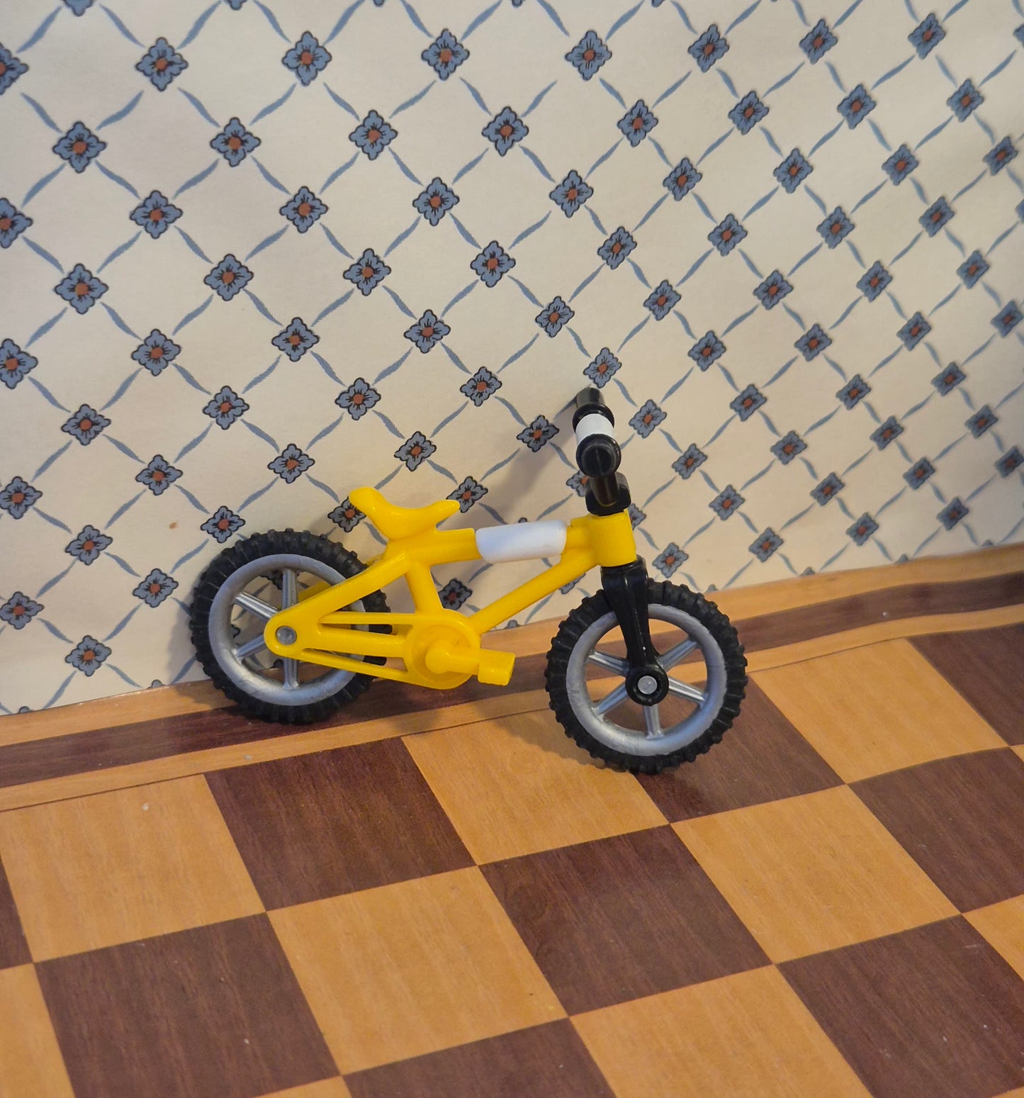 1:16 børnecykel