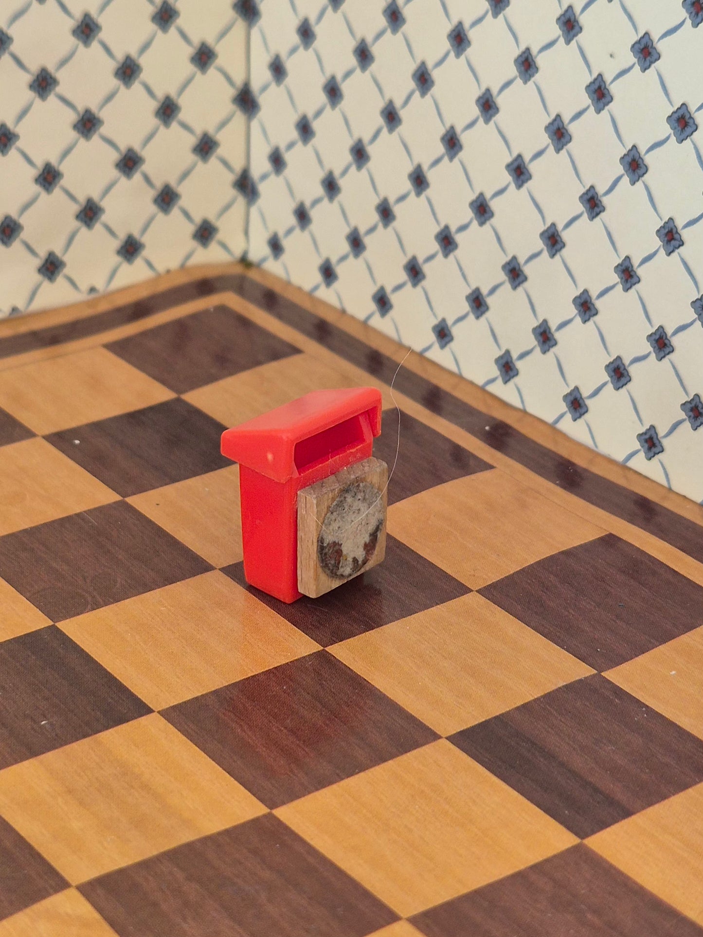 Lundby postkasse, mangler