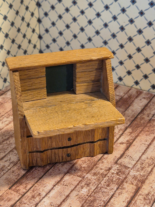 Hanse sekretærmøbel, mangler