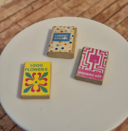 Lundby sæt bøger