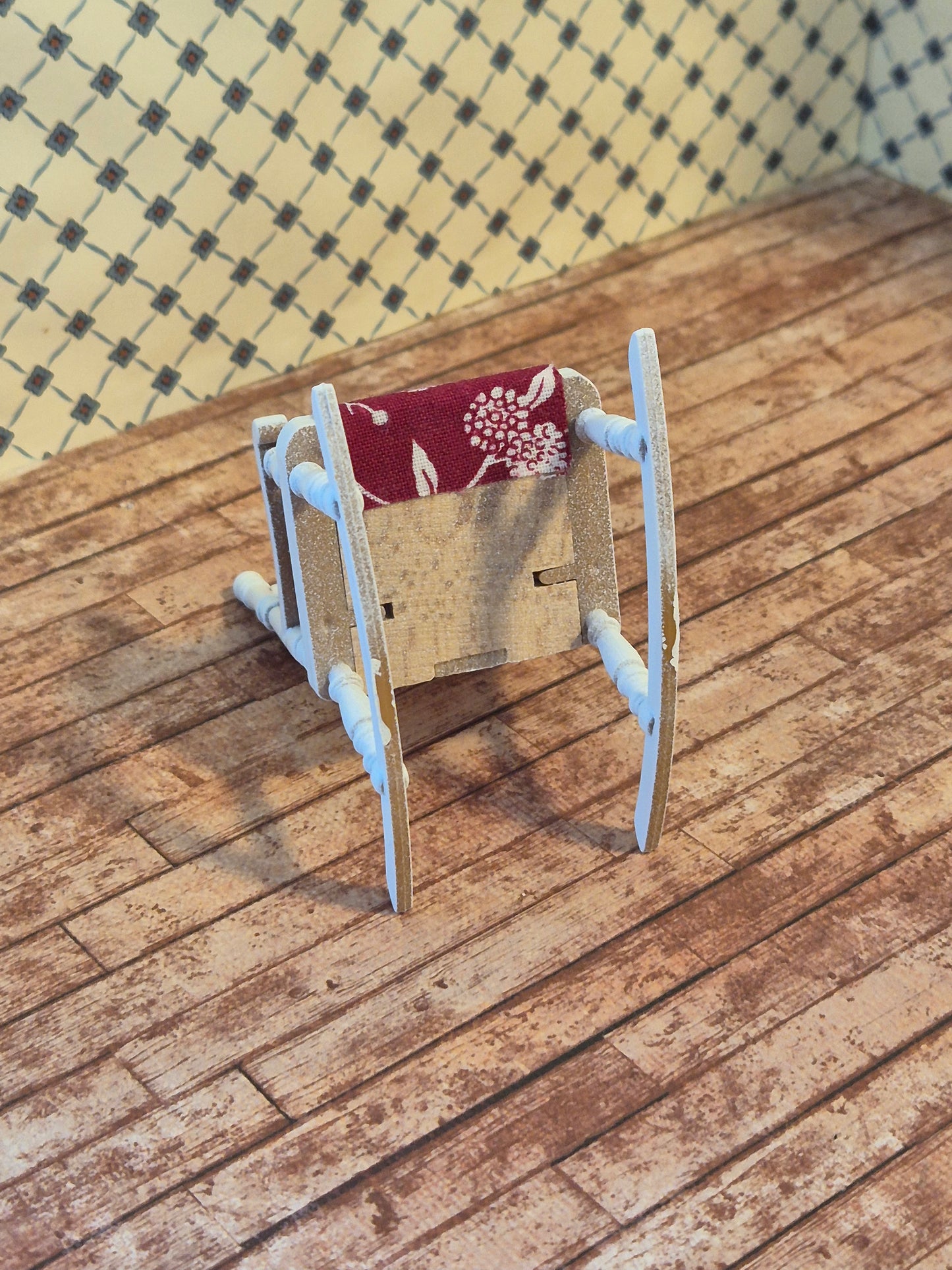 Lundby gyngestol, limet knop