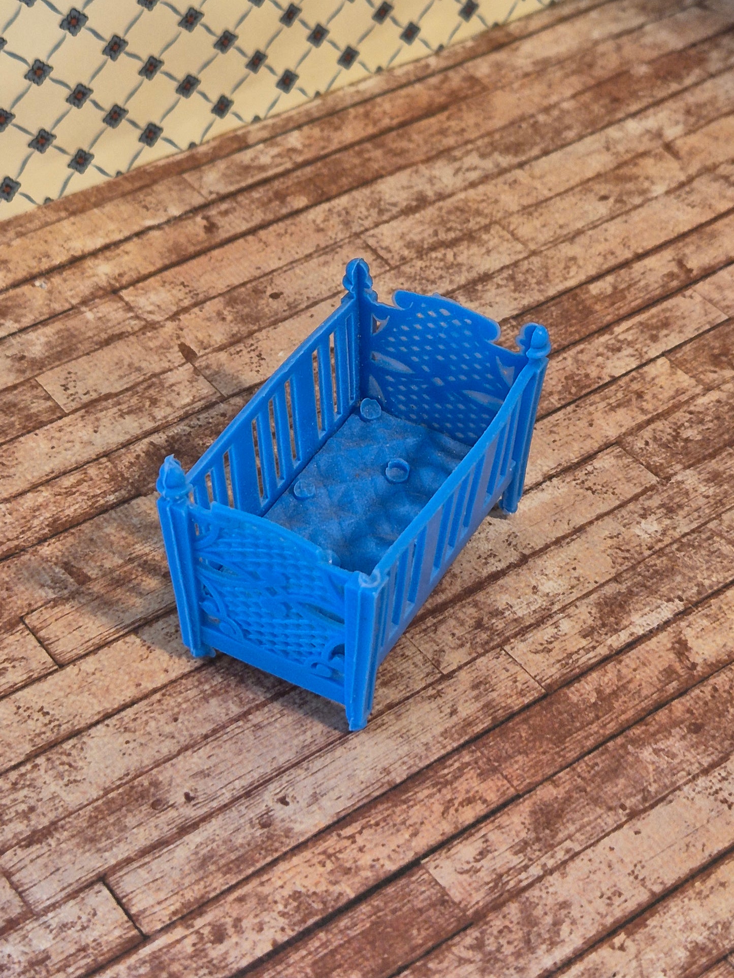 1:18 børneseng