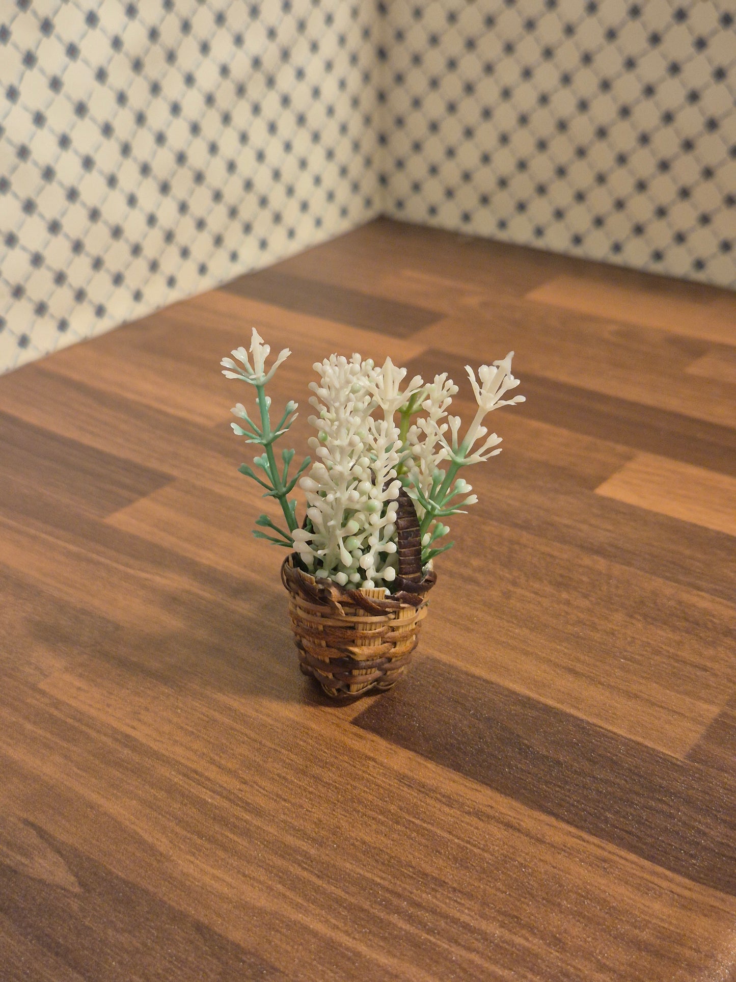 Kurv med blomster