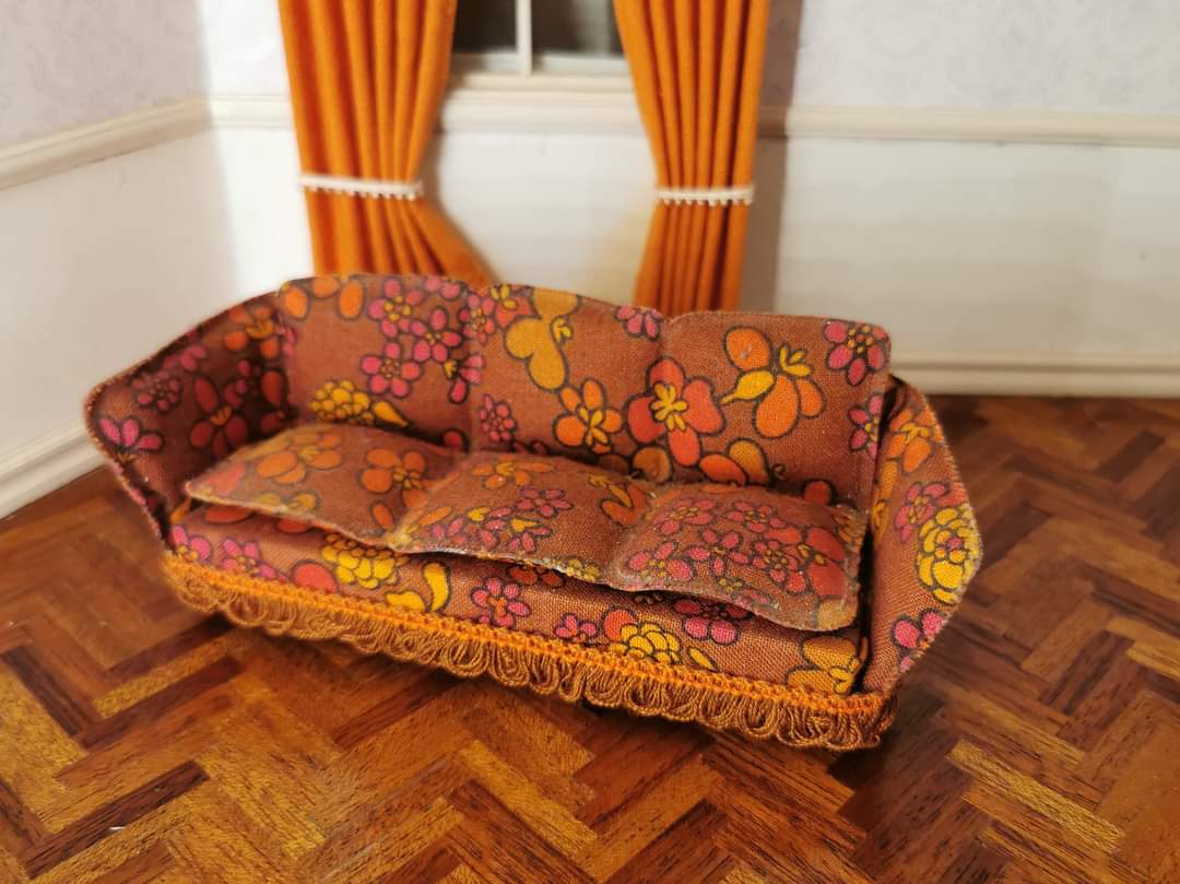 Lundby sofa