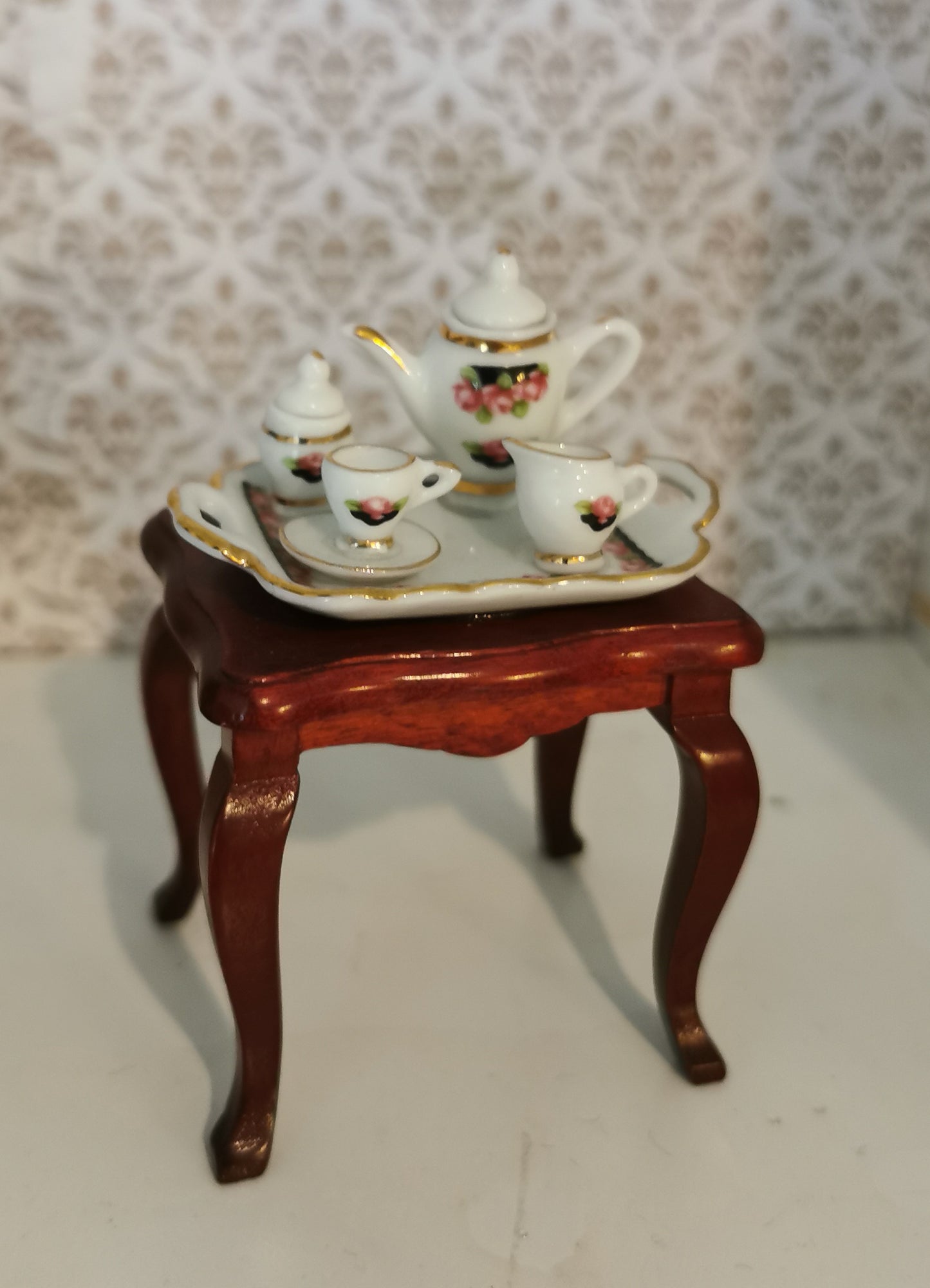 Reutter Porzellan table with coffee set