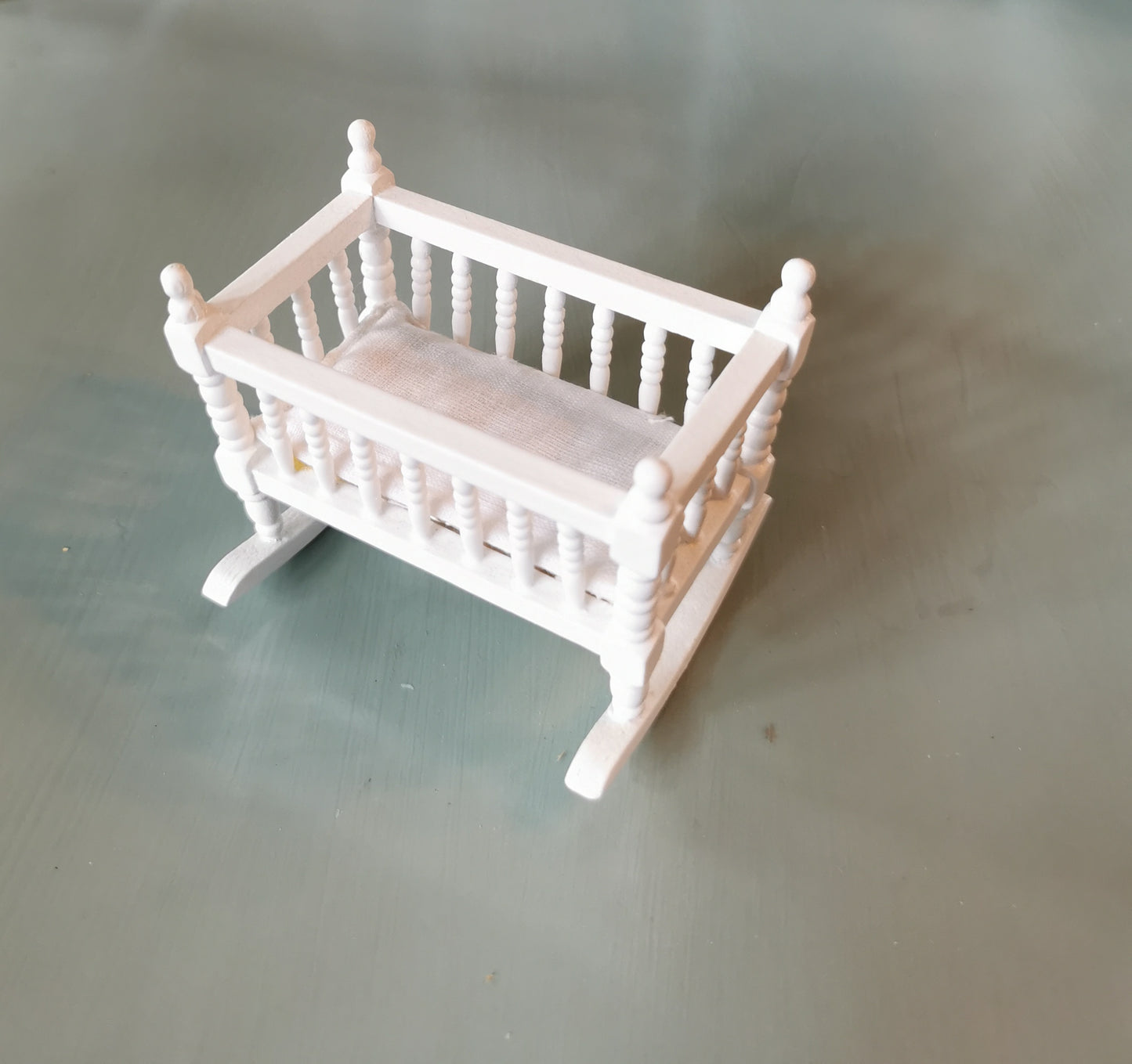 1:12 cradle