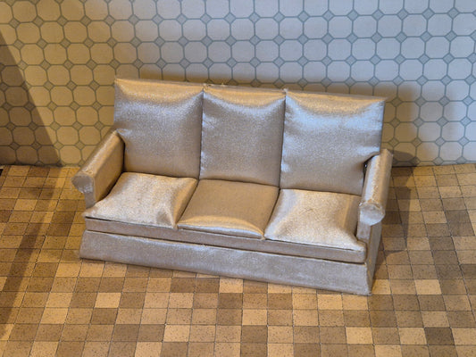 1:12 Sofa